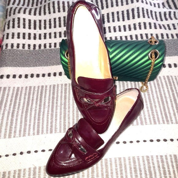 Marc Fisher  horsebit loafers colour brown size 8.5 women - Picture 1 of 4